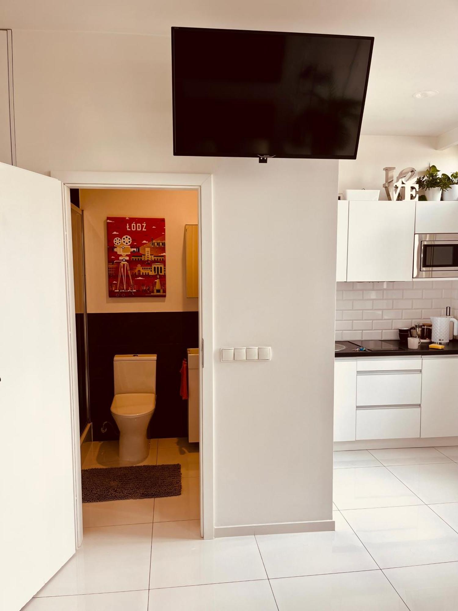 Apartament I Love Piotrkowska Z Wielkim Lustrem, Balkonem I Klimatyzacja Лодз Екстериор снимка